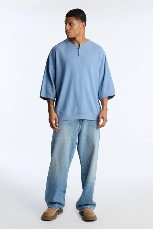 Relaxed Fit Classic Henley