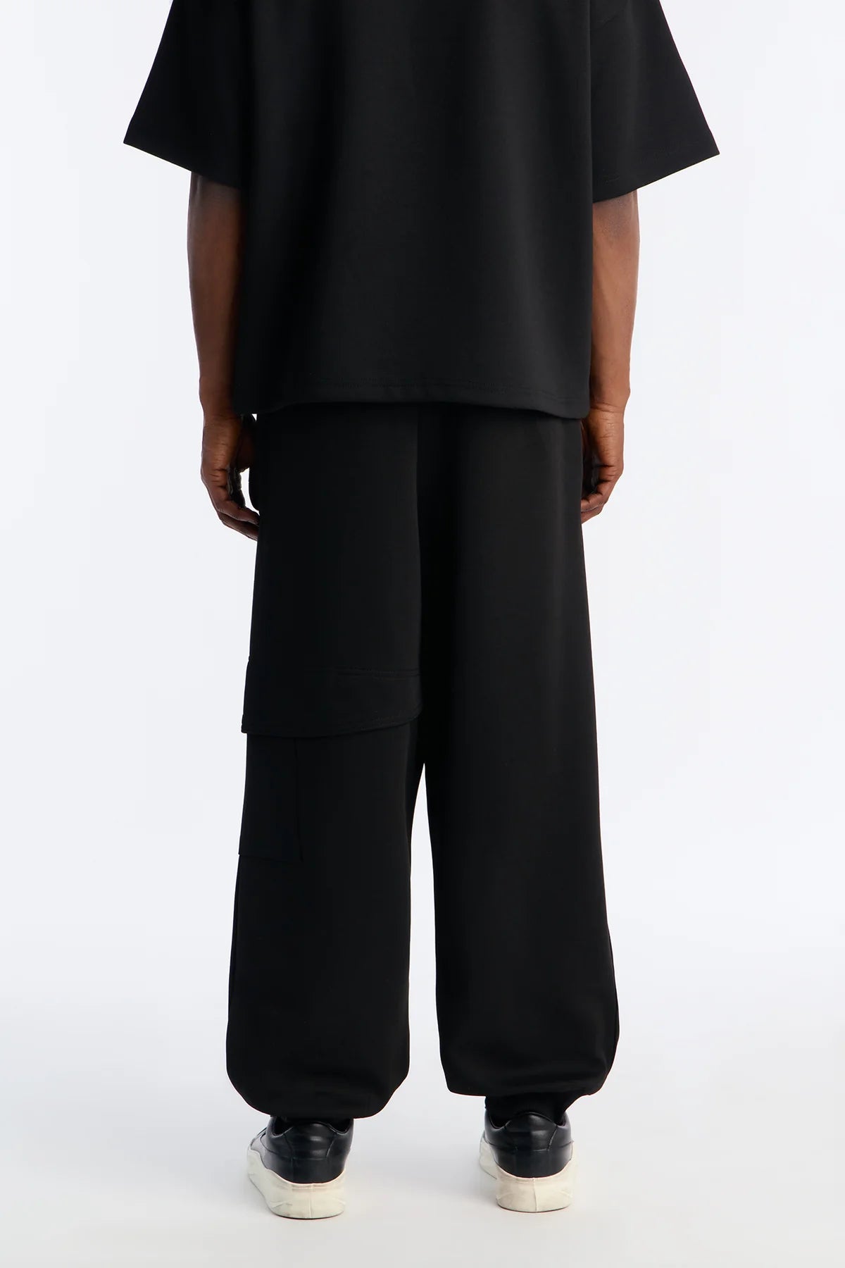 Structured Fleece Embossed Cargo Joggers