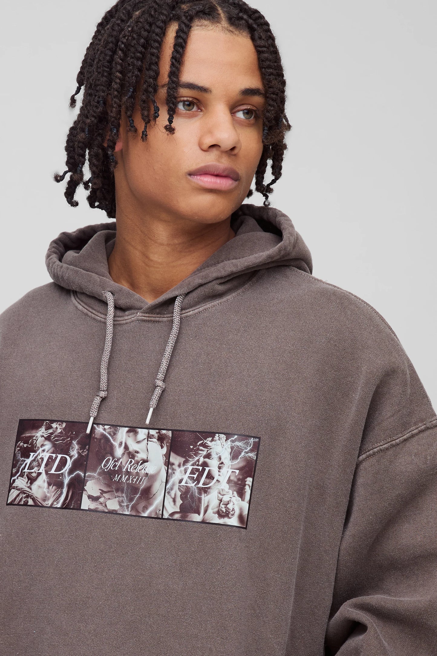 Oversized Renaissance Box Graphic Washed Hoodie