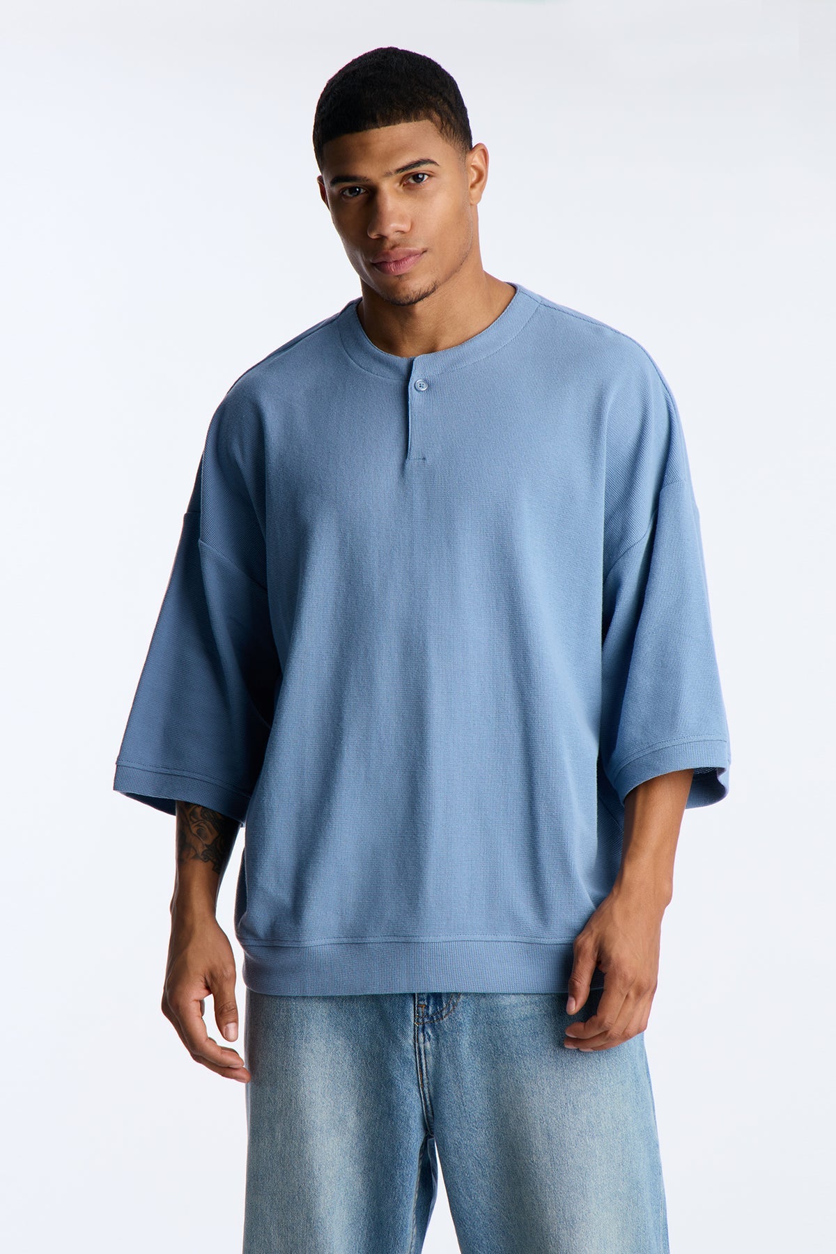 Relaxed Fit Classic Henley
