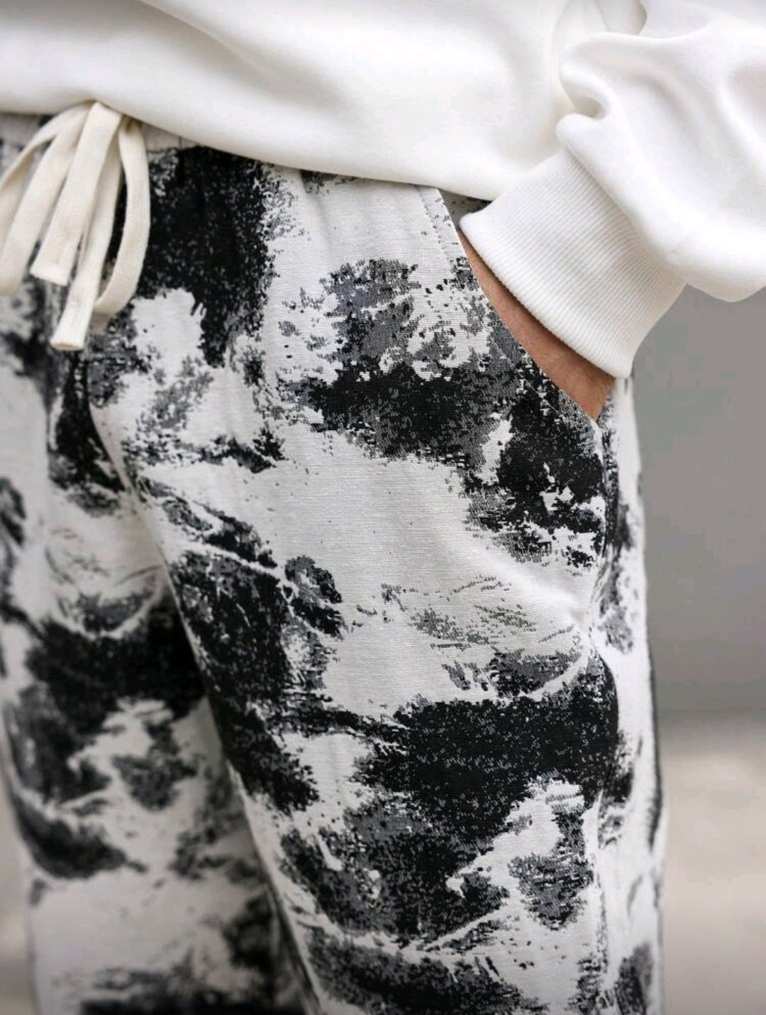 Black and White Contrast Color Straight Leg Pants